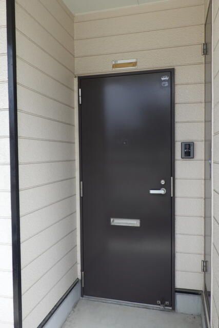 3DK Apartment for Rent in Kishiwada, Osaka - 50,000 Yen - Thumbnail 2