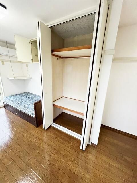 Affordable 1R Apartment for Rent in Kakamigahara, Gifu - Thumbnail 2