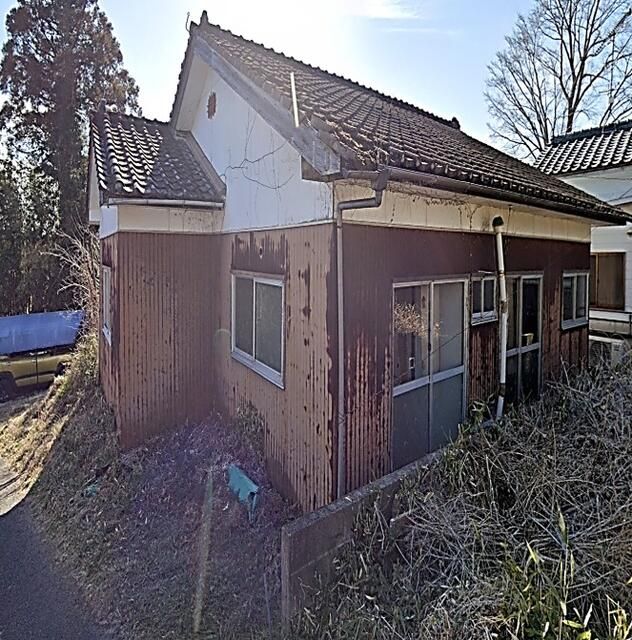 Residential Land with Old House for Sale in Miyakonojo, Miyazaki - Thumbnail 2
