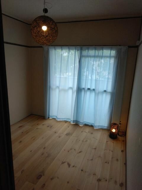 2LDK Resale Condo in Osaka Sayama City, 48.85 sqm - Thumbnail 4