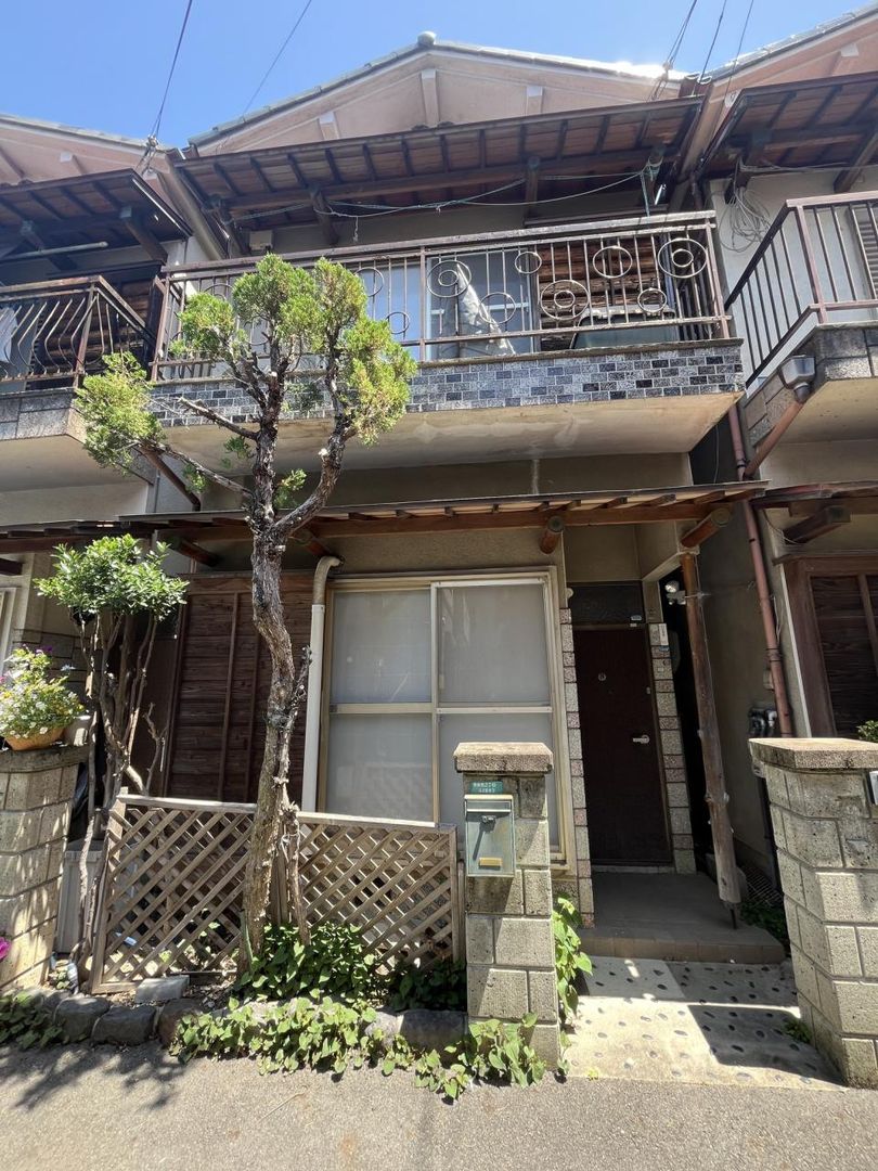 3DK Wooden House for Sale in Hirakata, Osaka - 360万円 - Thumbnail 3