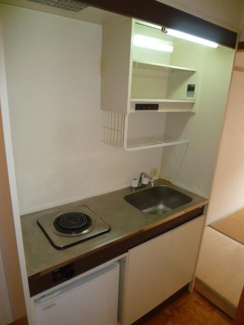 Affordable 1R Apartment for Rent in Himeji, Hyogo - Thumbnail 3