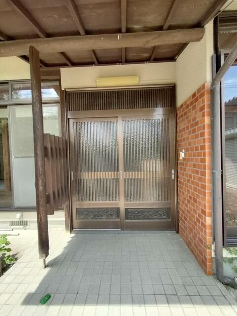 5DK Detached House for Sale in Saga City with Large Lot - Thumbnail 3
