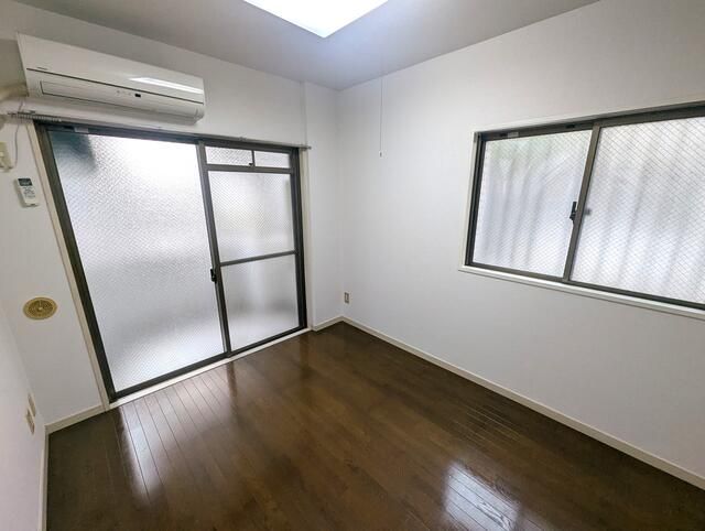 Studio Apartment for Sale in Nerima, Tokyo - Investment Property - Thumbnail 4