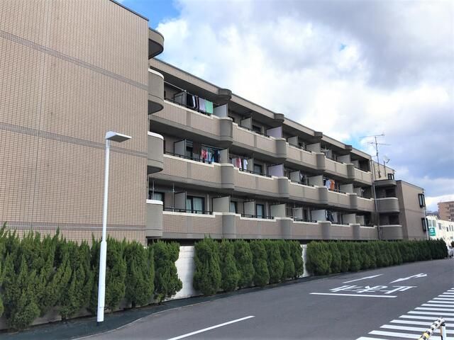 1K Apartment for Sale in Central Matsuyama, Ehime - Thumbnail 2