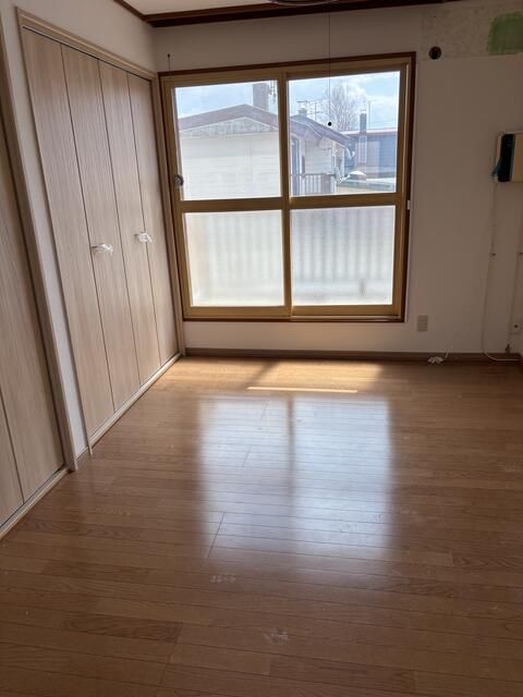 Renovated 4SLDK Detached House for Sale in Abashiri, Hokkaido - Thumbnail 3