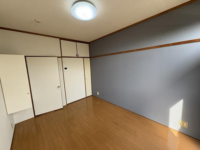 1K Apartment for Rent in Mihama, Aichi - 13,000 Yen - Thumbnail 3