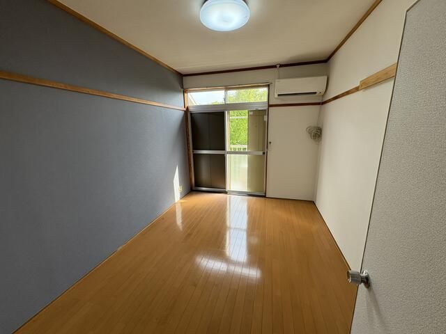 1K Apartment for Rent in Mihama, Aichi - 13,000 Yen - Thumbnail 4