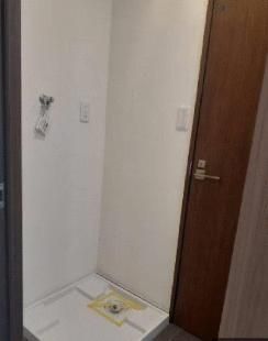 Renovated 2LDK Apartment for Sale in Adachi, Tokyo - Thumbnail 4