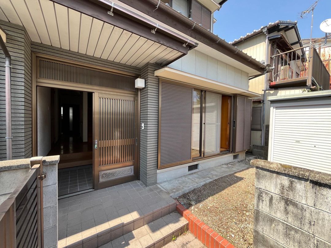 5LDK Resale House in Hijima-cho, Kochi City - Thumbnail 2