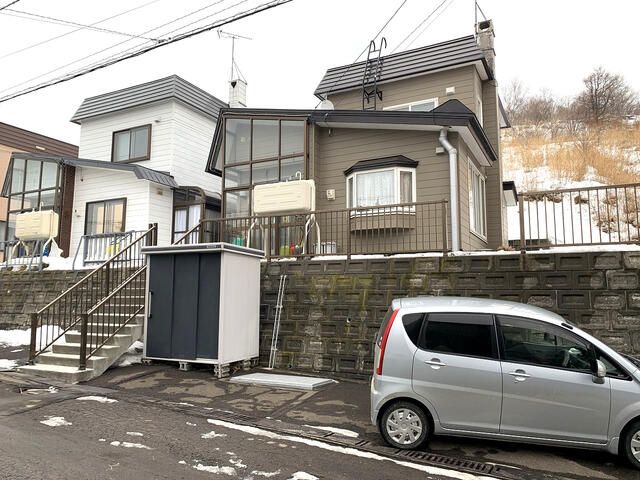 4LDK Detached House for Sale in Quiet Otamoi, Otaru, Hokkaido - Thumbnail 2