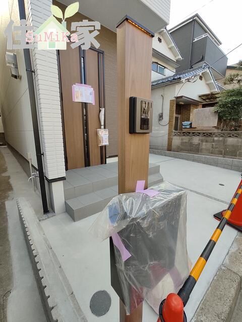 2024 Built 3LDK Detached House for Sale in Yao, Osaka - Thumbnail 2