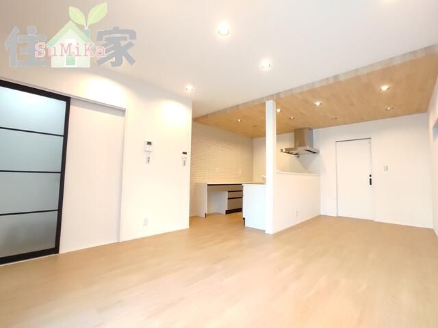 2024 Built 3LDK Detached House for Sale in Yao, Osaka - Thumbnail 4