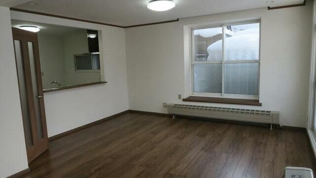 Renovated 4LDK House in Sapporo Kita-ku with 24-Tatami LDK - Thumbnail 3