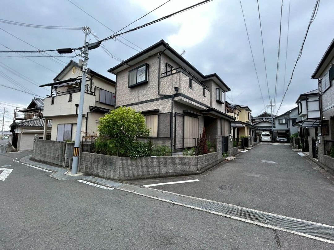4LDK Detached House for Sale in Hatsukuri, Osaka - Near Station - Thumbnail 2