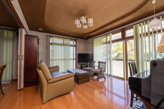 6SLDK Used House on 1,486 sqm Land in Hitachi, Ibaraki - Thumbnail 3