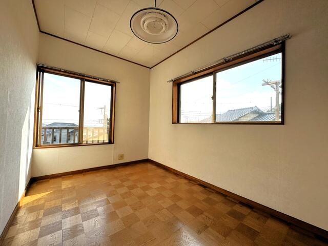5LDK Detached House with Sea View in Oiso, Kanagawa - Thumbnail 4