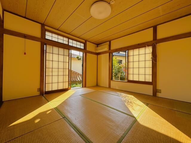 5LDK Detached House with Sea View in Oiso, Kanagawa - Thumbnail 3