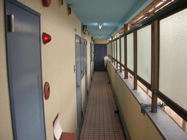 1K Apartment for Rent near Sumiyoshi Taisha, Osaka - Thumbnail 2