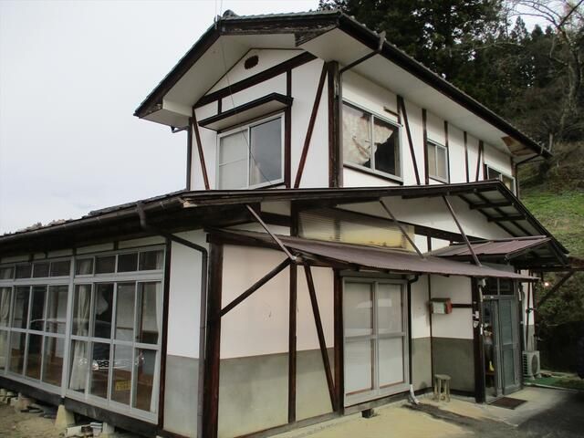 Spacious 7K House on Large Plot in Nagano Countryside - Thumbnail 2