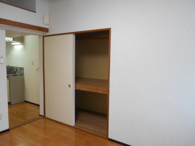 1K Apartment for Rent near Akita University, Akita City - Thumbnail 4