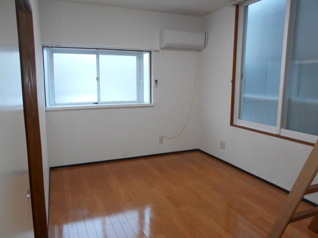 1K Apartment for Rent near Akita University, Akita City - Thumbnail 2