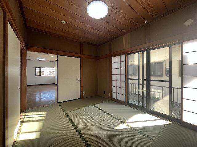 Renovated 4LDK Detached House in Ami, Ibaraki - 106 sqm - Thumbnail 2