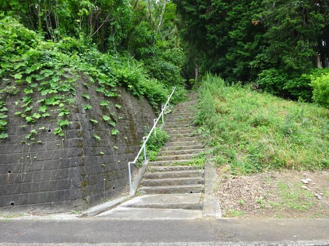 1976 2LDK House on 524 sqm Land in Minamiashigara, Kanagawa - Thumbnail 2