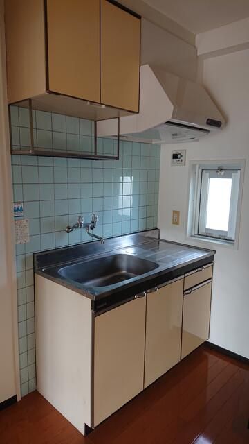 1K Apartment for Rent near Ritsurin Garden, Takamatsu - Thumbnail 3