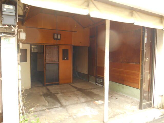 Shop Land for Sale in Nerima, Tokyo - 35.8 Million Yen - Thumbnail 2