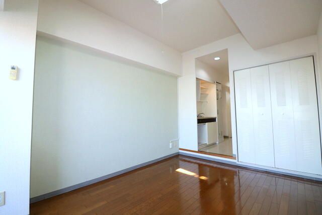 West Hachioji Studio Apartment for Sale Near Station | 9% Yield - Thumbnail 4