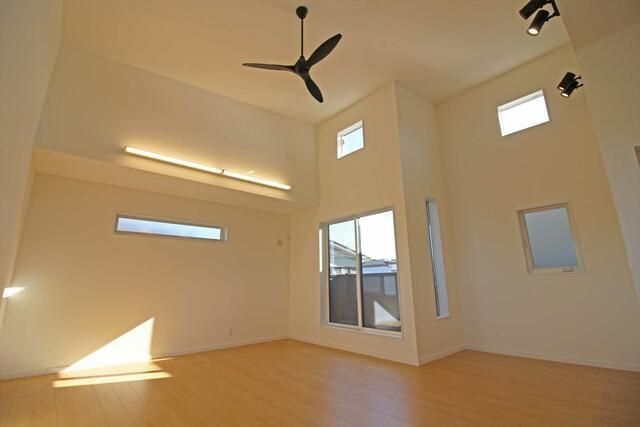 New 2026 House in Yokosuka with Loft & 2 Car Parks - Thumbnail 4