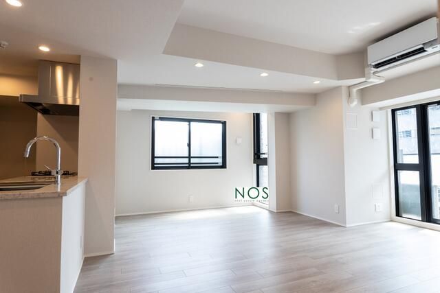 1SLDK Apartment for Sale in Bunkyo, Tokyo - Open Residencia - Thumbnail 3