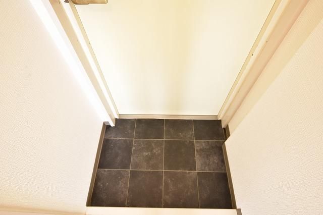1K Apartment for Rent in Suita, Osaka - 29,000 Yen - Thumbnail 2