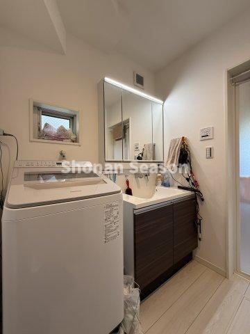 3SLDK House for Sale in Chigasaki, Kanagawa - 102.67 sqm — Bathroom, Chigasaki, Kanagawa