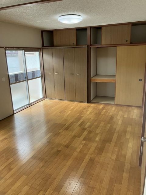 2DK Apartment for Sale in Nagasaki City, Nagasaki - Thumbnail 2