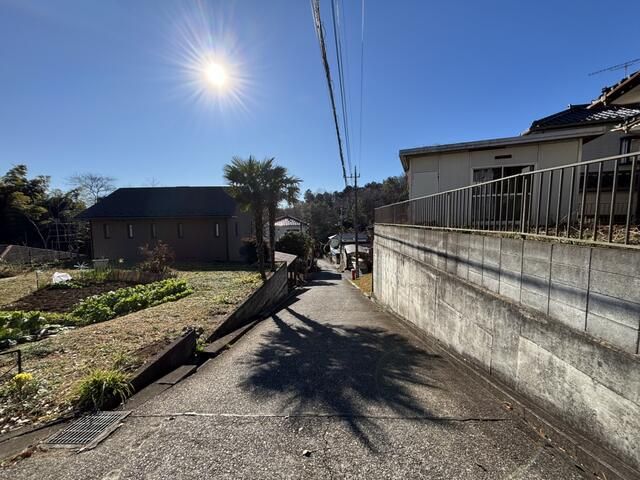 4DK Detached House for Sale in Ogose, Saitama - Thumbnail 2