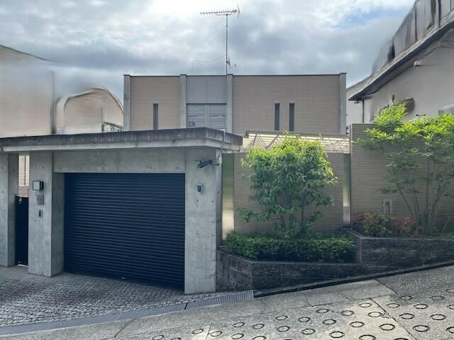 4SLDK RC House for Sale in Nagoya's Showa Ward - Thumbnail 3