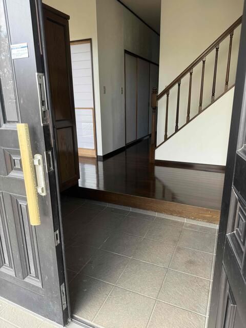 5DK Detached House for Sale in Takahagi, Ibaraki - 177.64 sqm - Thumbnail 2