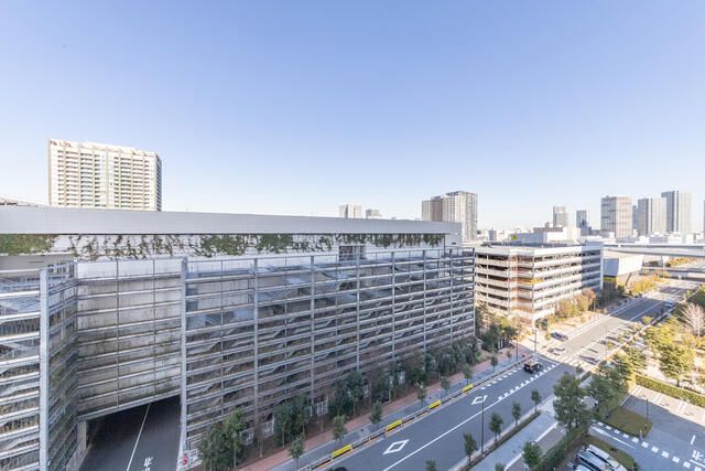 1LDK Apartment in City Towers Tokyo Bay, Ariake - Thumbnail 2