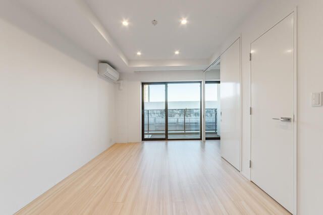 1LDK Apartment in City Towers Tokyo Bay, Ariake - Thumbnail 4