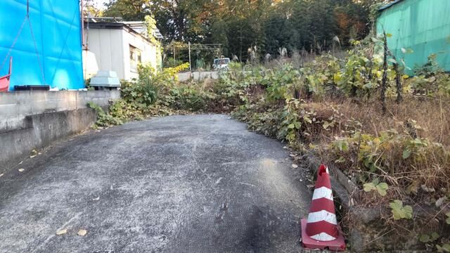 Land for Sale in Hachioji, Tokyo - Materials Storage Site - Thumbnail 3