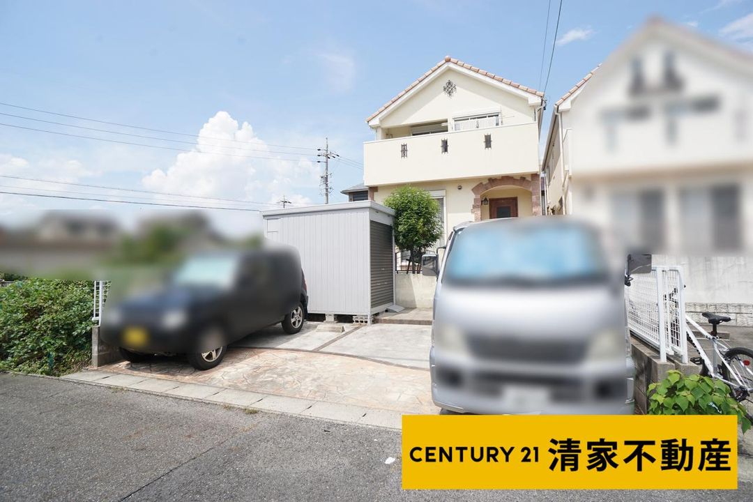 4LDK Detached House for Sale in Kasugai, Aichi | South-Facing - Thumbnail 2
