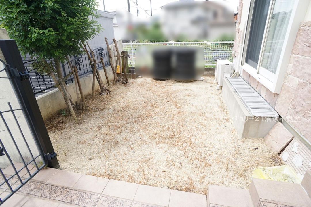 4LDK Detached House for Sale in Kasugai, Aichi | South-Facing - Thumbnail 4