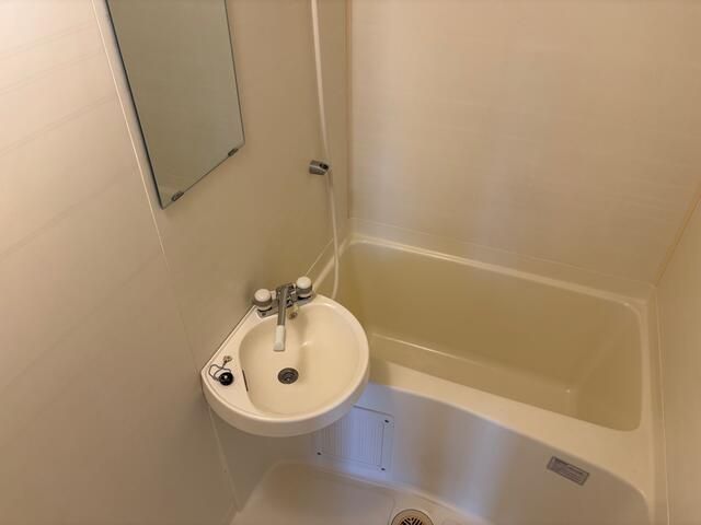 1DK Apartment for Rent in Fukui City, Fukui Prefecture - Thumbnail 3
