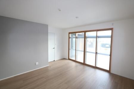 Renovated 4SLDK House in Takamatsu, Kagawa - 142 sqm - Thumbnail 3
