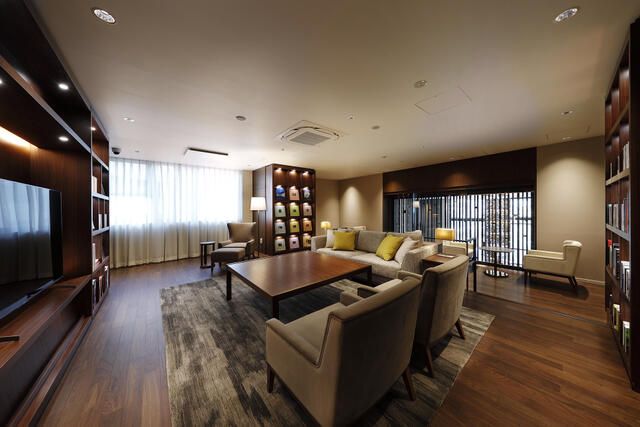 34th Floor 2LDK Apartment in Central Osaka High-Rise | 2020 Build - Thumbnail 4