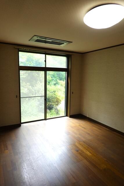 6SLDK House for Sale in Kasugai, Aichi - 511.66 sqm Land - Thumbnail 3