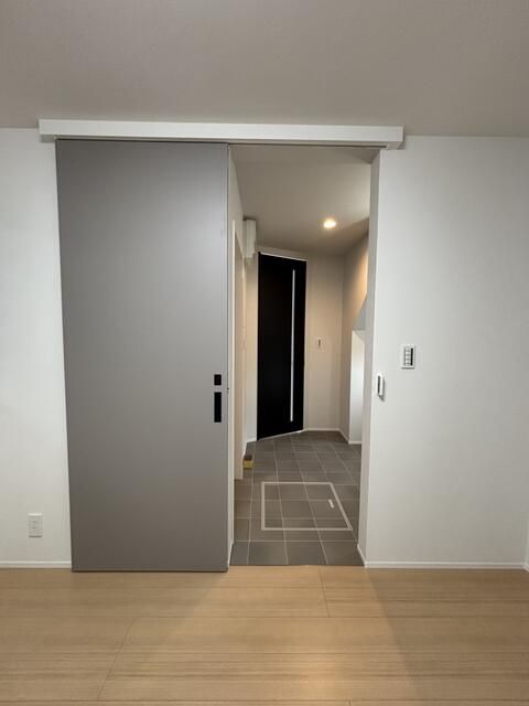 New 3LDK House for Sale in Hodogaya, Yokohama - 2025 Build - Thumbnail 3