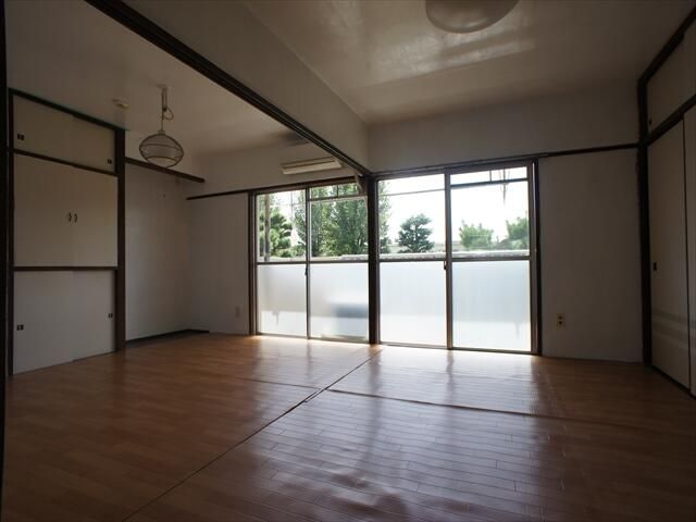 3K Apartment for Sale in Chofu, Tokyo with 4.4% Yield - Thumbnail 4